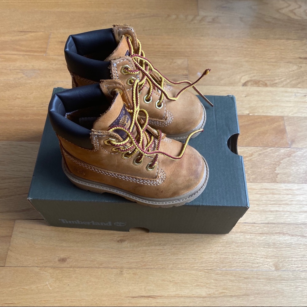 Timberlands - Picture 5 of 8